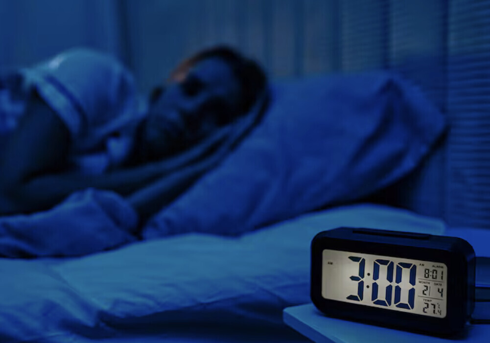 Consistently waking up at 3 AM? Discover how QiKiSol’s Zong Food Protocol uses Eastern medicine circadian methods to balance your liver and restore deep sleep.